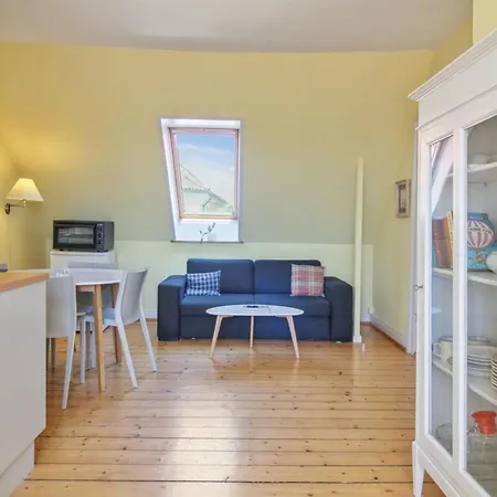 Appartement Siggut - 250m From The Sea By Interhome *